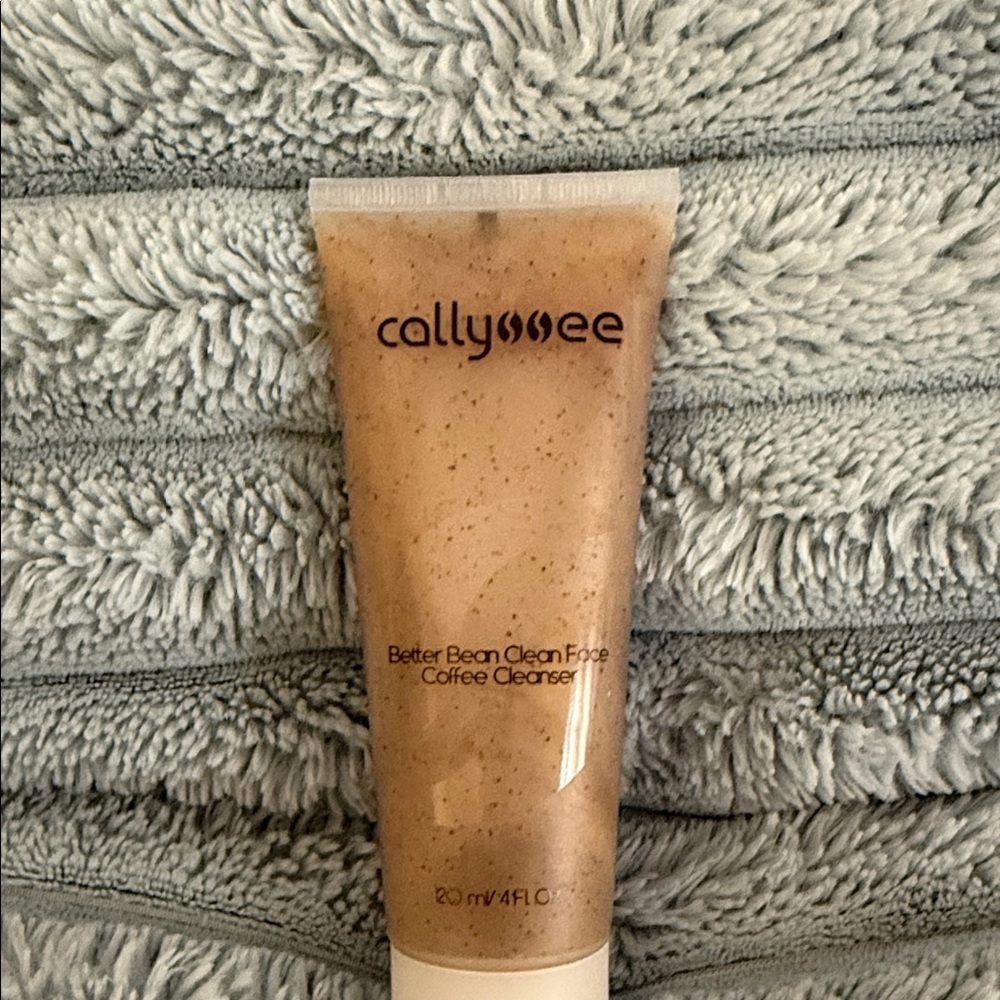 Callyssee Coffee Cleanser - Brown NWOT  4 oz